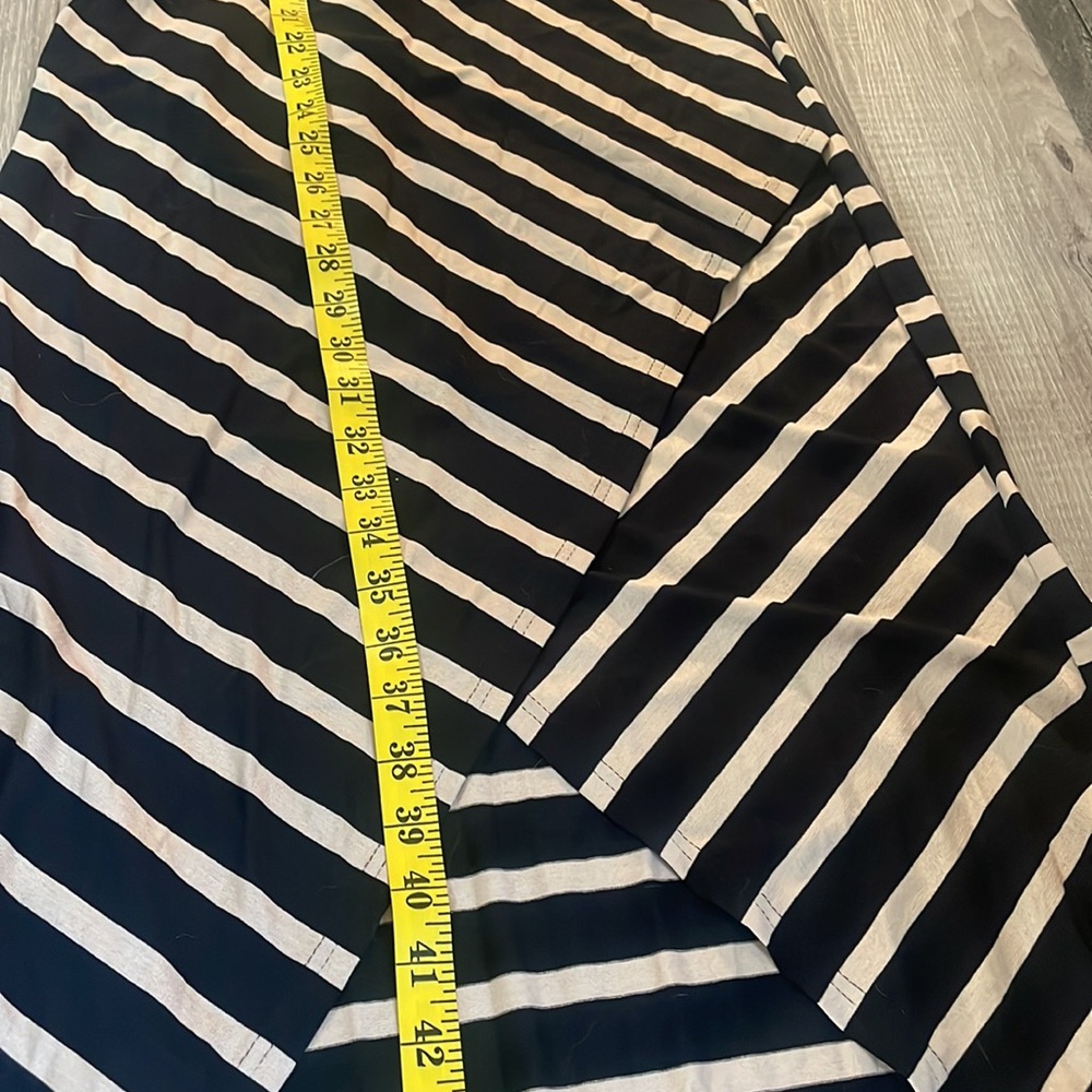 Stripe Black,Cream, MIdi dress, open back, V slit up front, Small - Picture 8 of 9